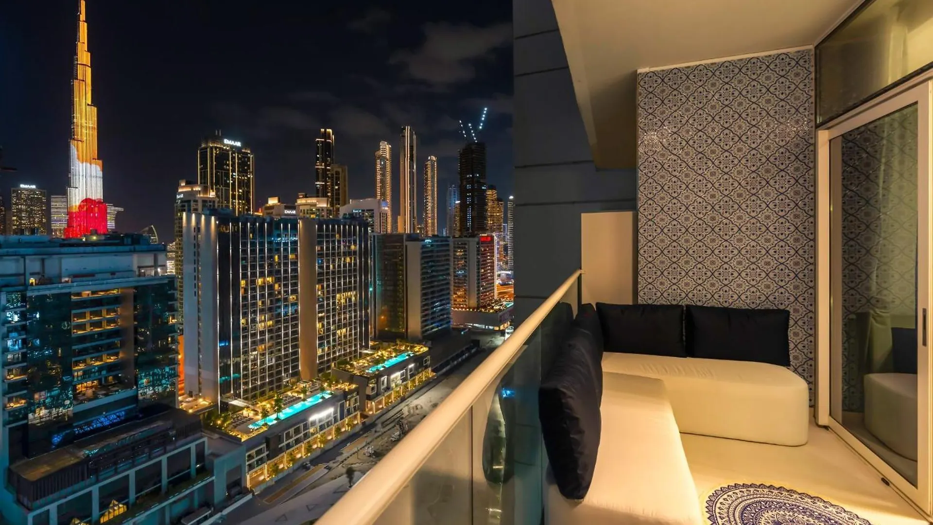 דובאי Luxury Apartment With Balcony & Full Burj Khalifa View By Dejaview Stays