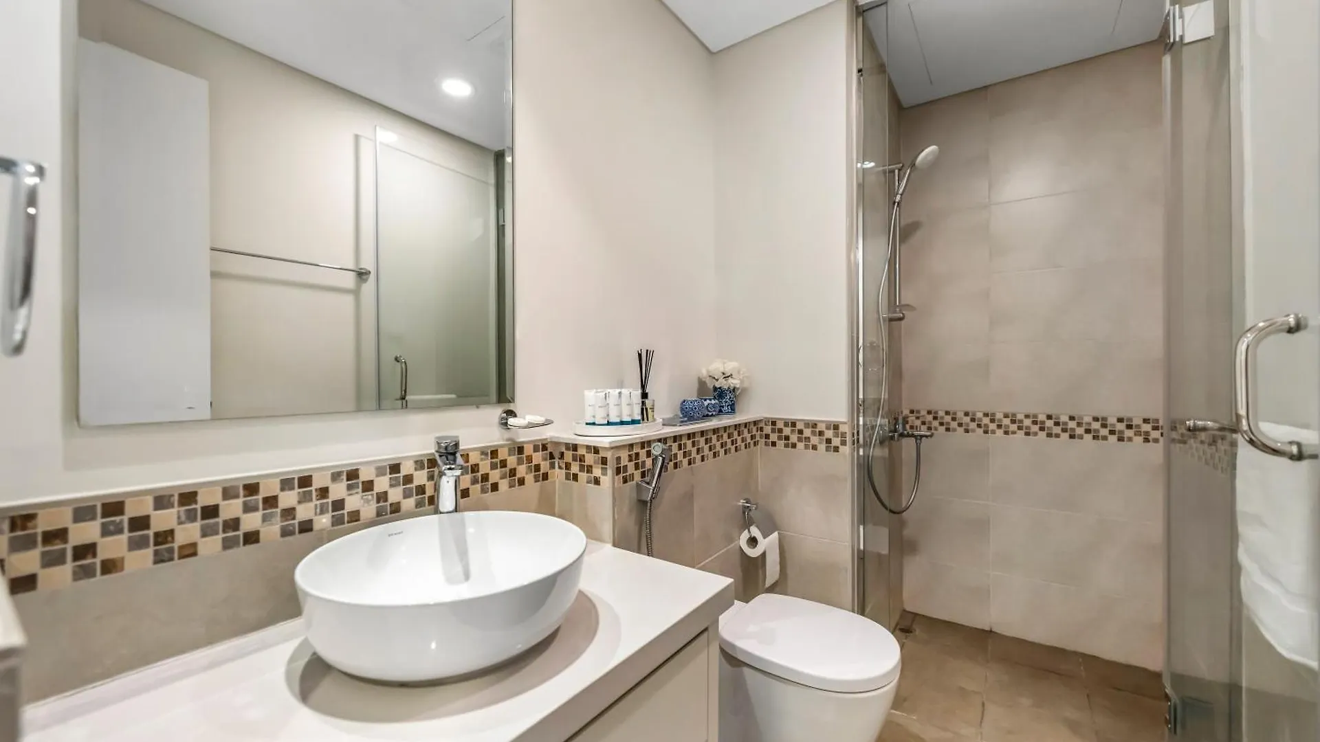 דובאי Luxury Apartment With Balcony & Full Burj Khalifa View By Dejaview Stays