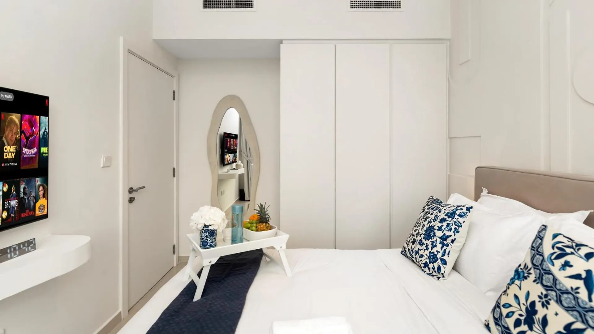 Luxury Apartment With Balcony & Full Burj Khalifa View By Dejaview Stays Dubaï
